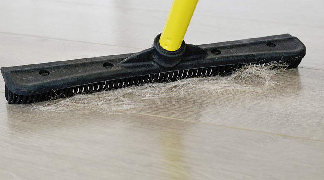 Best Broom For Dog Hair On Hardwood, Pet Hair Hardwood Floor