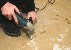 How to Remove Linoleum from Wood Floor