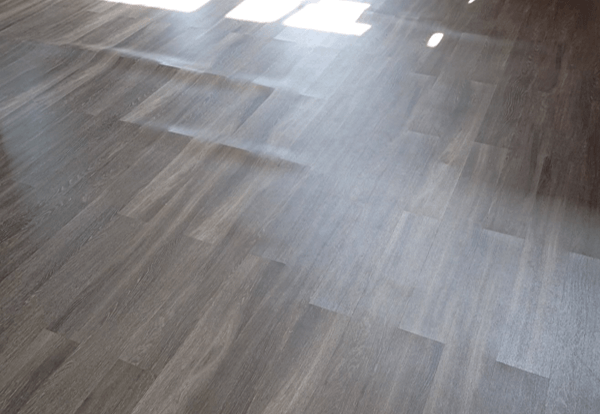 Why Is My Vinyl Plank Floor Buckling, New Laminate Flooring Buckling