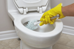 How to Prevent Poop From Sticking to The Toilet Bowl